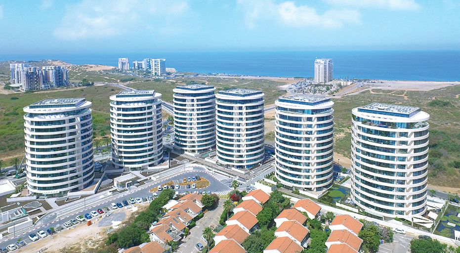 Blue Project luxury residential towers in Tel Aviv near the sea