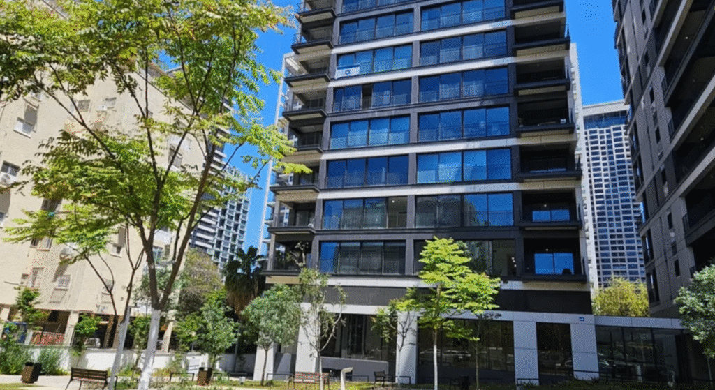 New boutique residential building on Visotsky Street, Tel Aviv