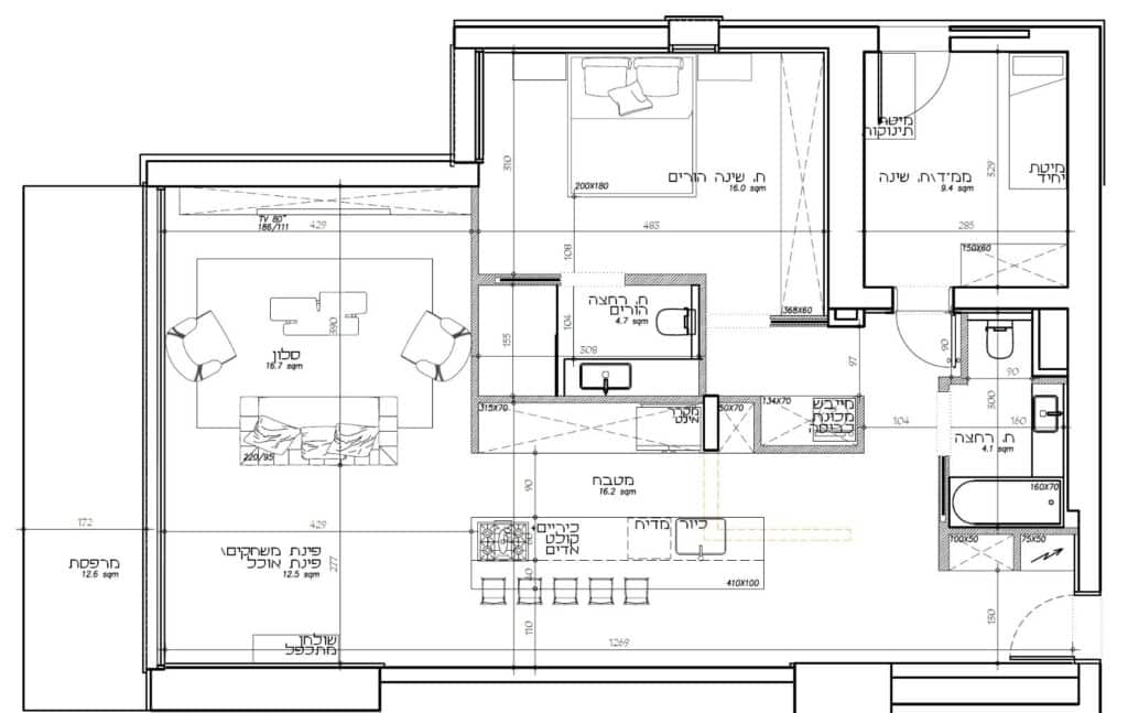 Floor plan of 3-room luxury apartment in Assuta Village, Tel Aviv