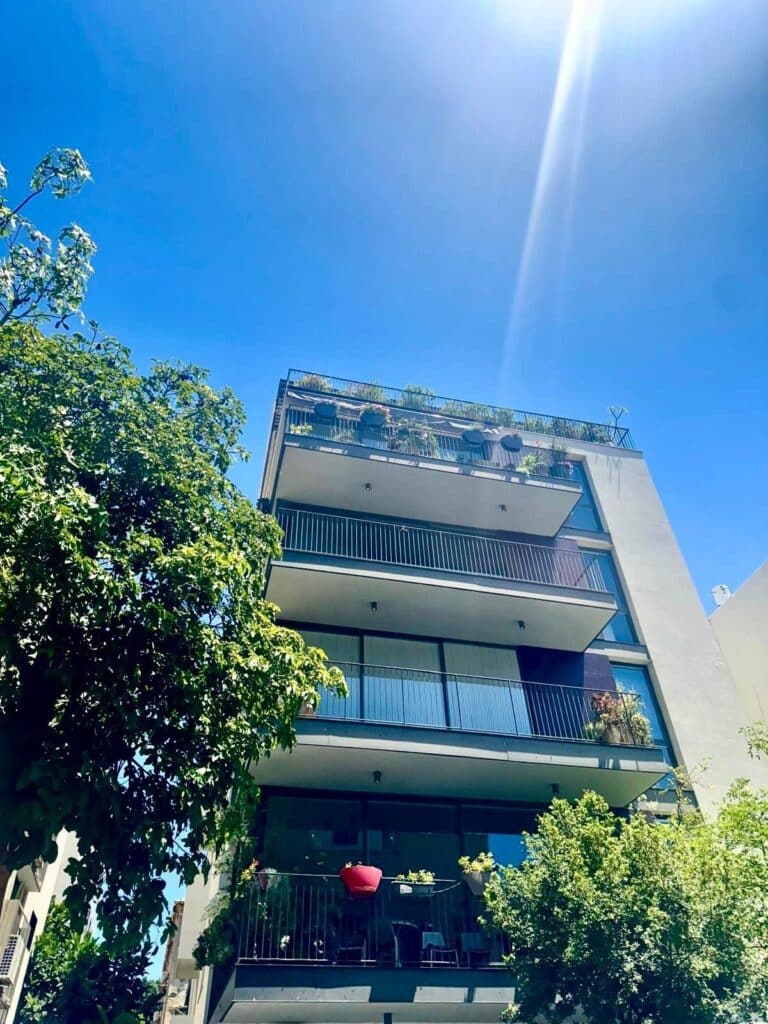 Exterior view of Tel Aviv residential building with balconies