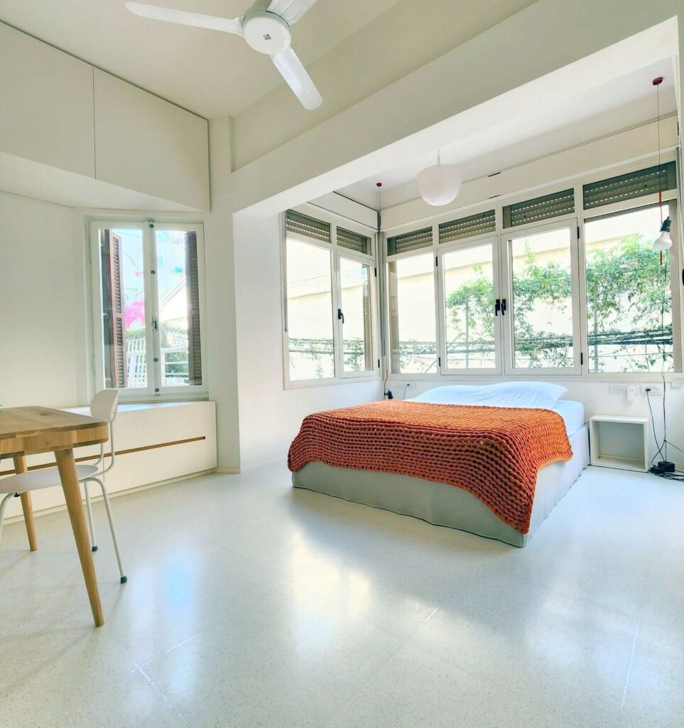 large bedroom apartment rental tel aviv