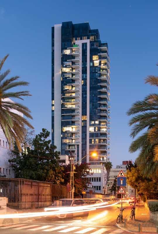 gymnasia tower tel aviv for sale